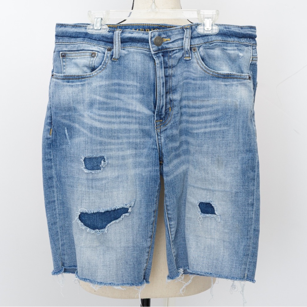 American Eagle Outfitters men’s patched distressed faded denim shorts 30 summer